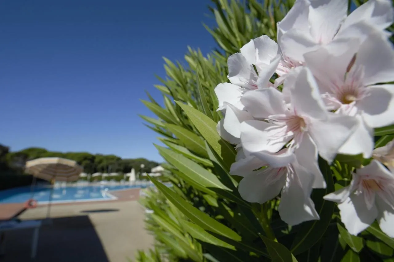 Aparthotel Le Residenze Di Santa Costanza - Mirto/Corbezzolo San Vincenzo
