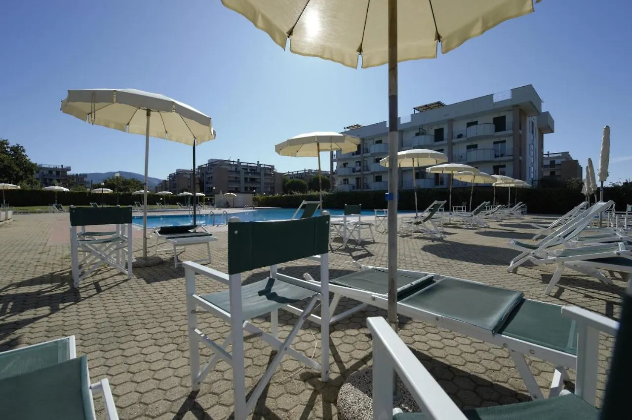 Aparthotel Le Residenze di Santa Costanza - Mirto/Corbezzolo San Vincenzo 0*,