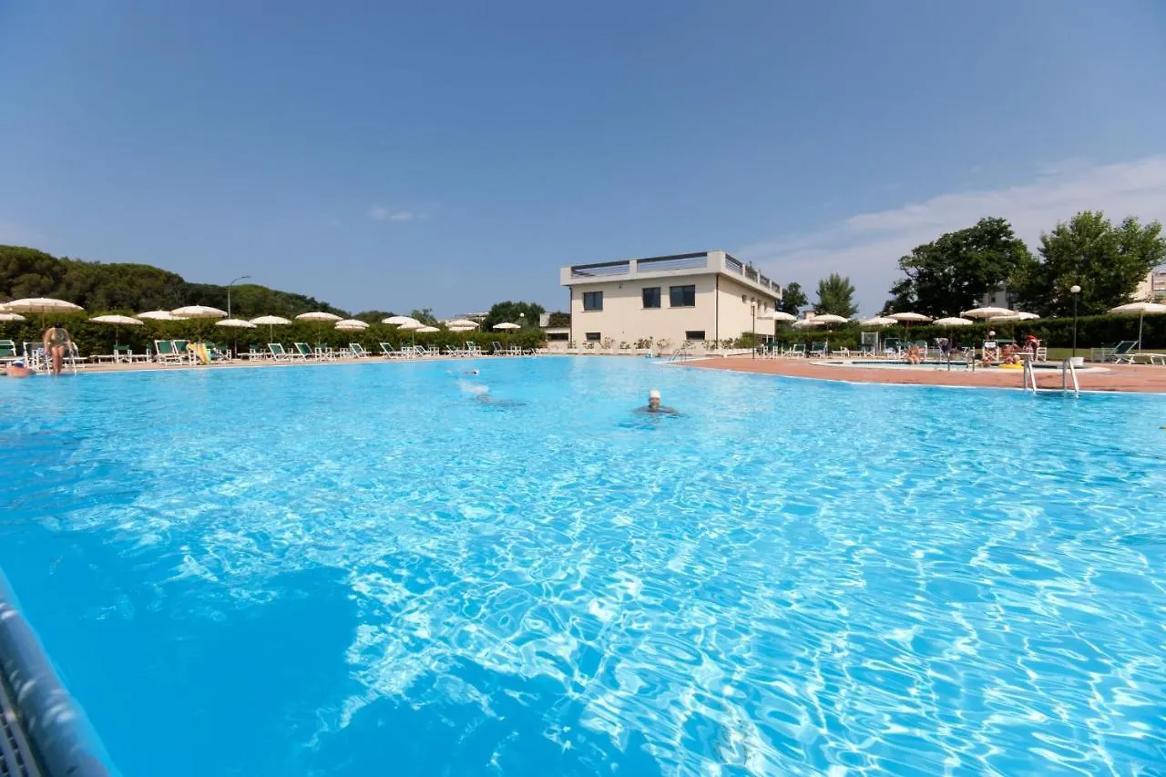 Aparthotel Le Residenze Di Santa Costanza - Mirto/Corbezzolo San Vincenzo