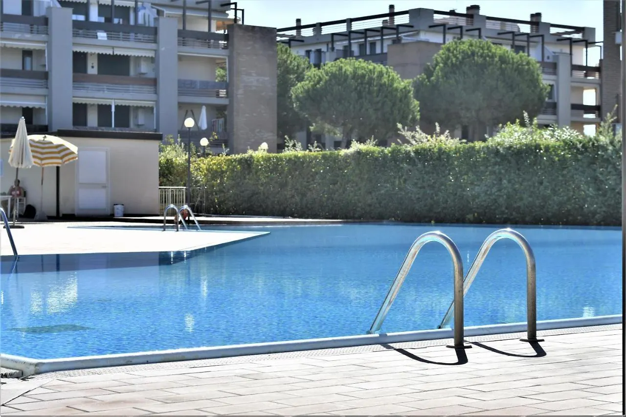 Aparthotel Le Residenze Di Santa Costanza - Mirto/Corbezzolo San Vincenzo